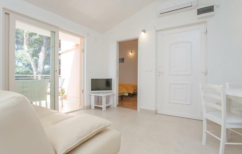 Beautiful Apartment By The Sea Прізба Екстер'єр фото