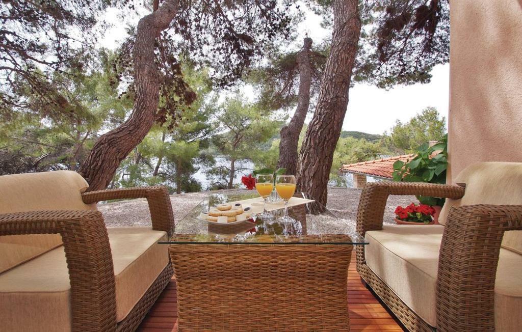 Beautiful Apartment By The Sea Прізба Екстер'єр фото